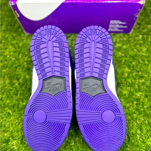 🛹💜😈Nike SB Dunk Low Court Purple Size 9.5 Women / 8 Men 💜😈🛹